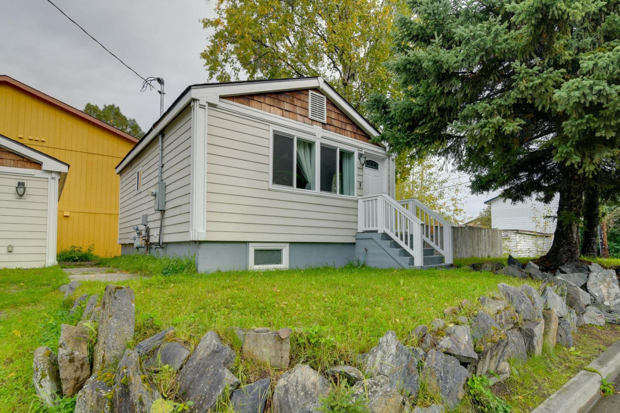 Cozy Anchorage Retreat Less Than 4 Mi To Downtown! المظهر الخارجي الصورة